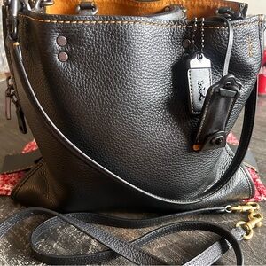 Coach 1941 Rogue 31 black pebbled leather/suede interior and gunmetal hardware